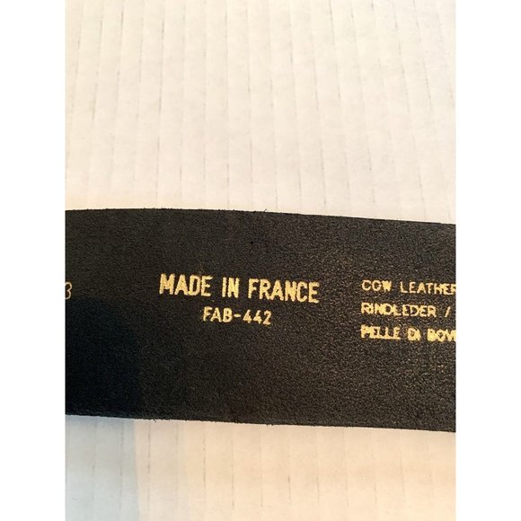 women’s black leather belt with silver embossed buckle made in Spain. - Picture 7 of 10